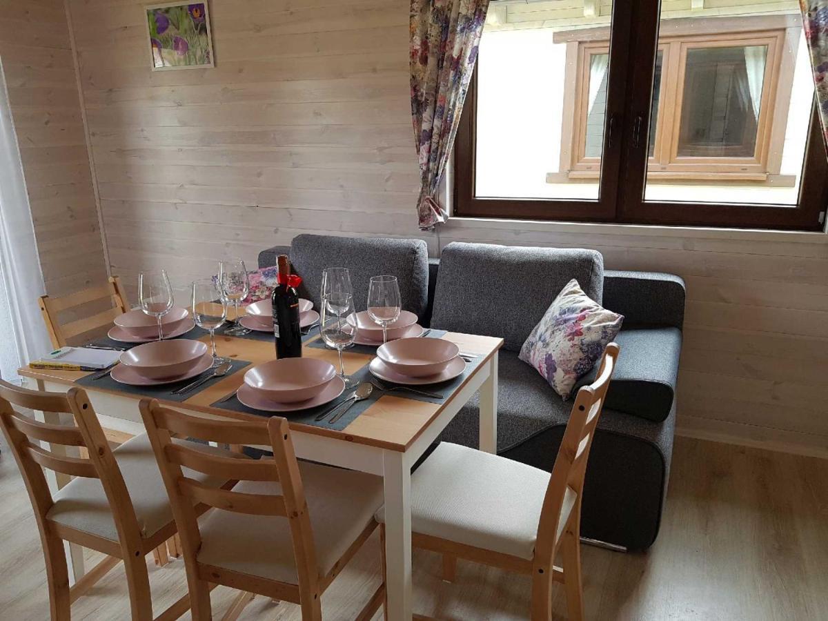 Niezapominajka Ustka Villa ภายนอก รูปภาพ