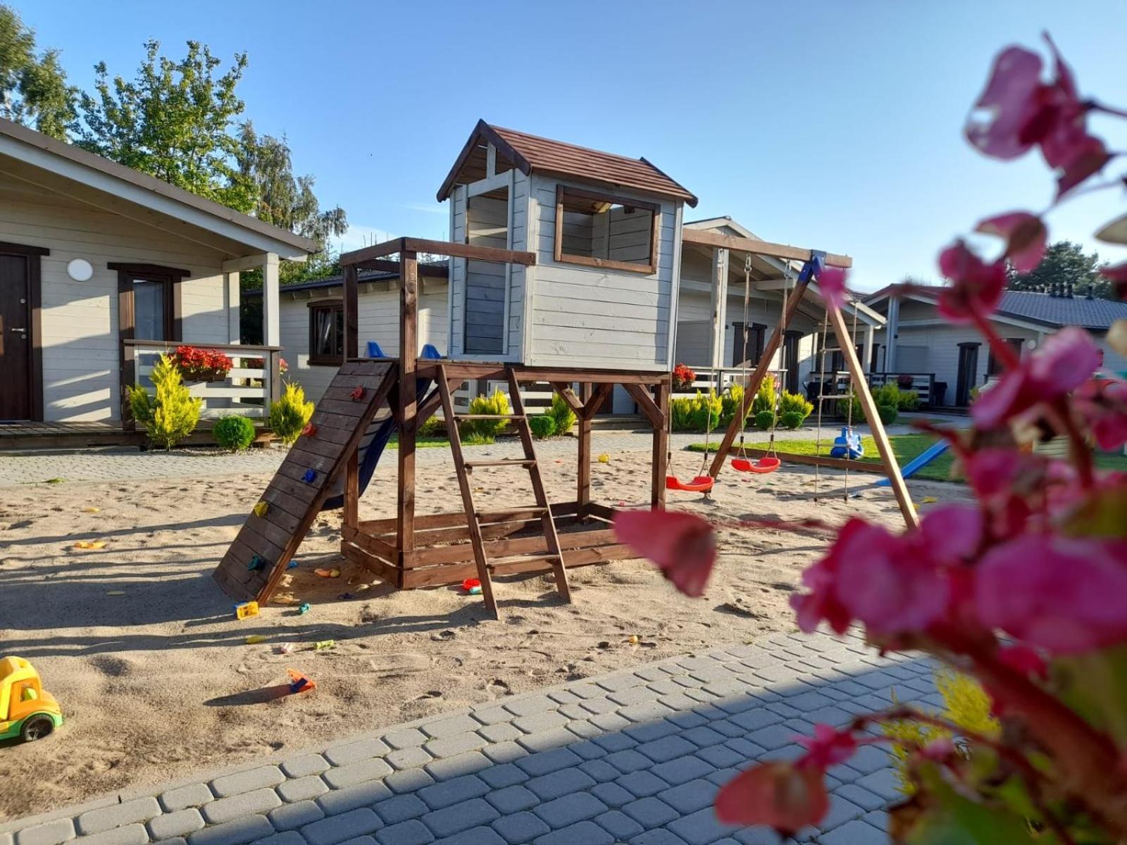 Niezapominajka Ustka Villa ภายนอก รูปภาพ