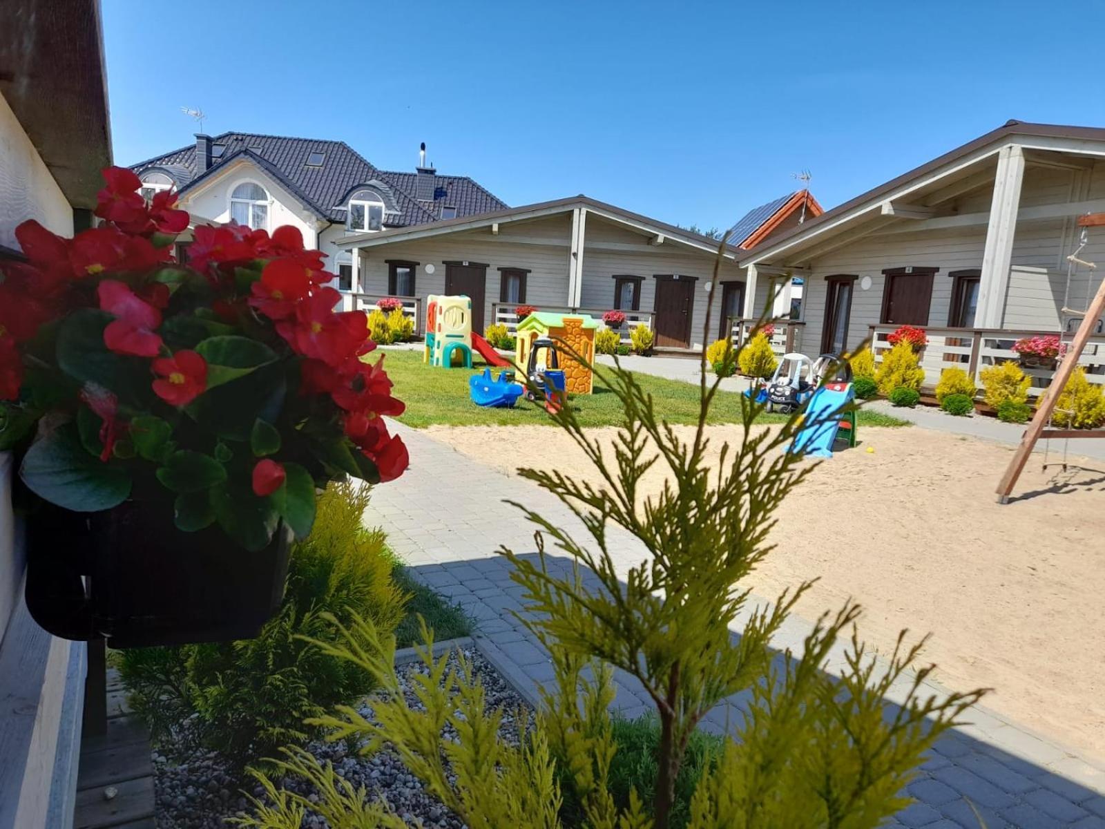 Niezapominajka Ustka Villa ภายนอก รูปภาพ